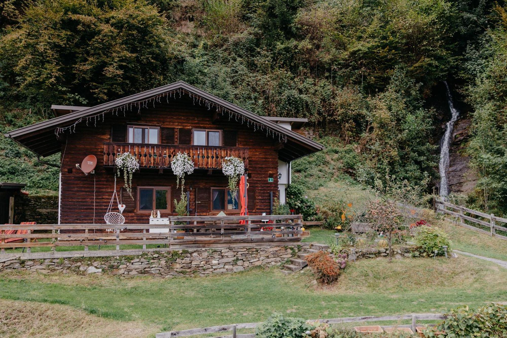 Knusperhaeuschen Vila Sattendorf Exterior foto